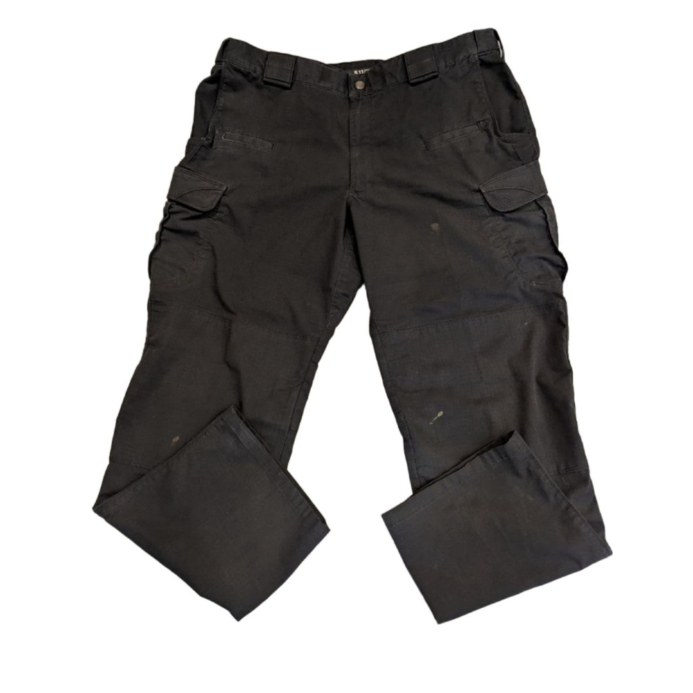 Men's 5.11 Black Tactical Cargo Pants 40x32 3 spots on legs